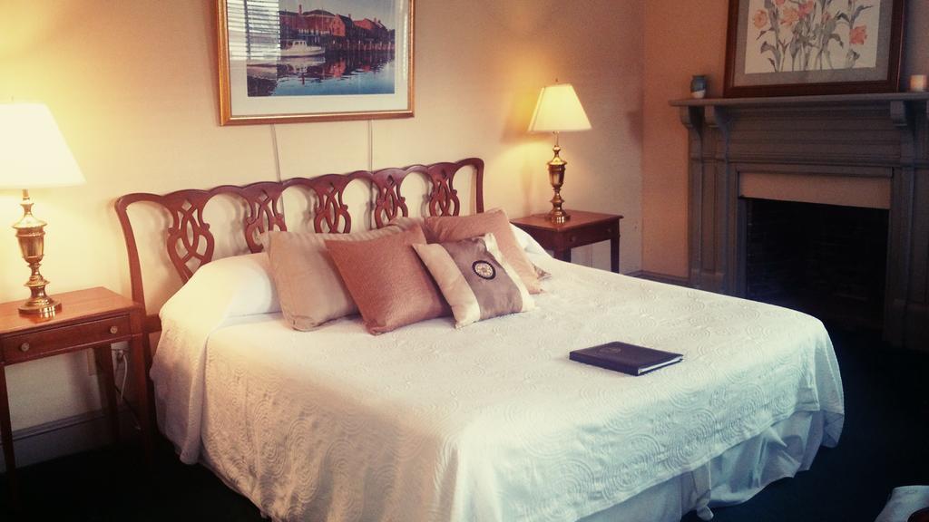 State House Inn Annapolis Szoba fotó